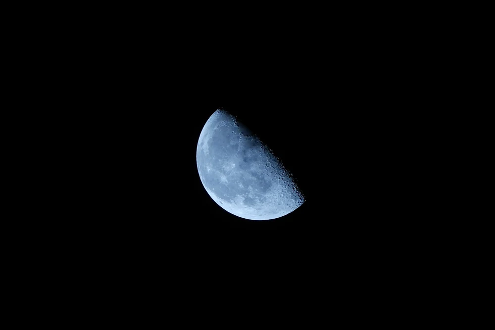 The MOON — photo 1